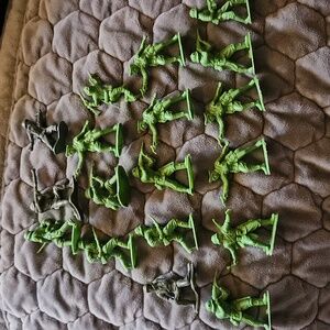 Vintage toy soldiers